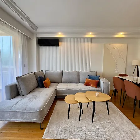 Azur - Scls Locations *